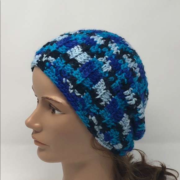 Slouchy winter beanie unisex adult or teen New hand crochet by me - Picture 1 of 6
